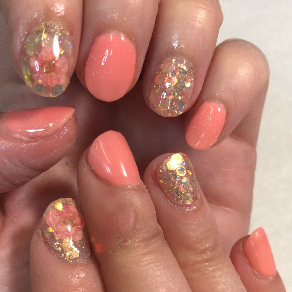 How To Encapsulate Chunky Glitter on Short Nails!